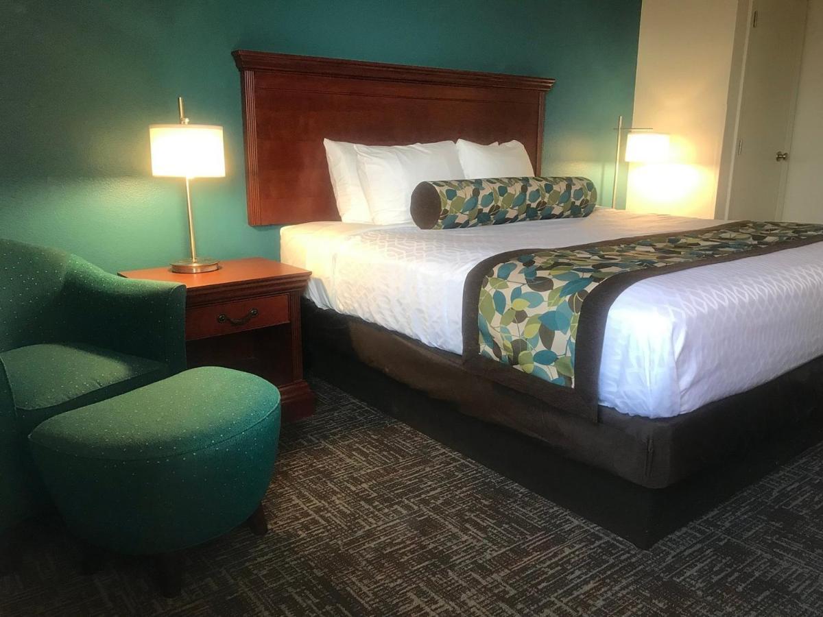 Regency Inn And Suites O'Fallon Exteriér fotografie